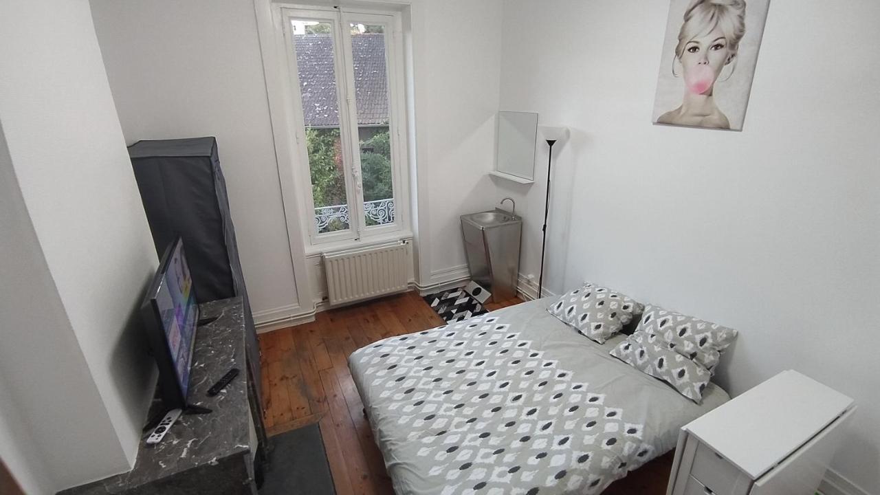 Bed and Breakfast La Batisse De Saint-Chamond Exterior foto