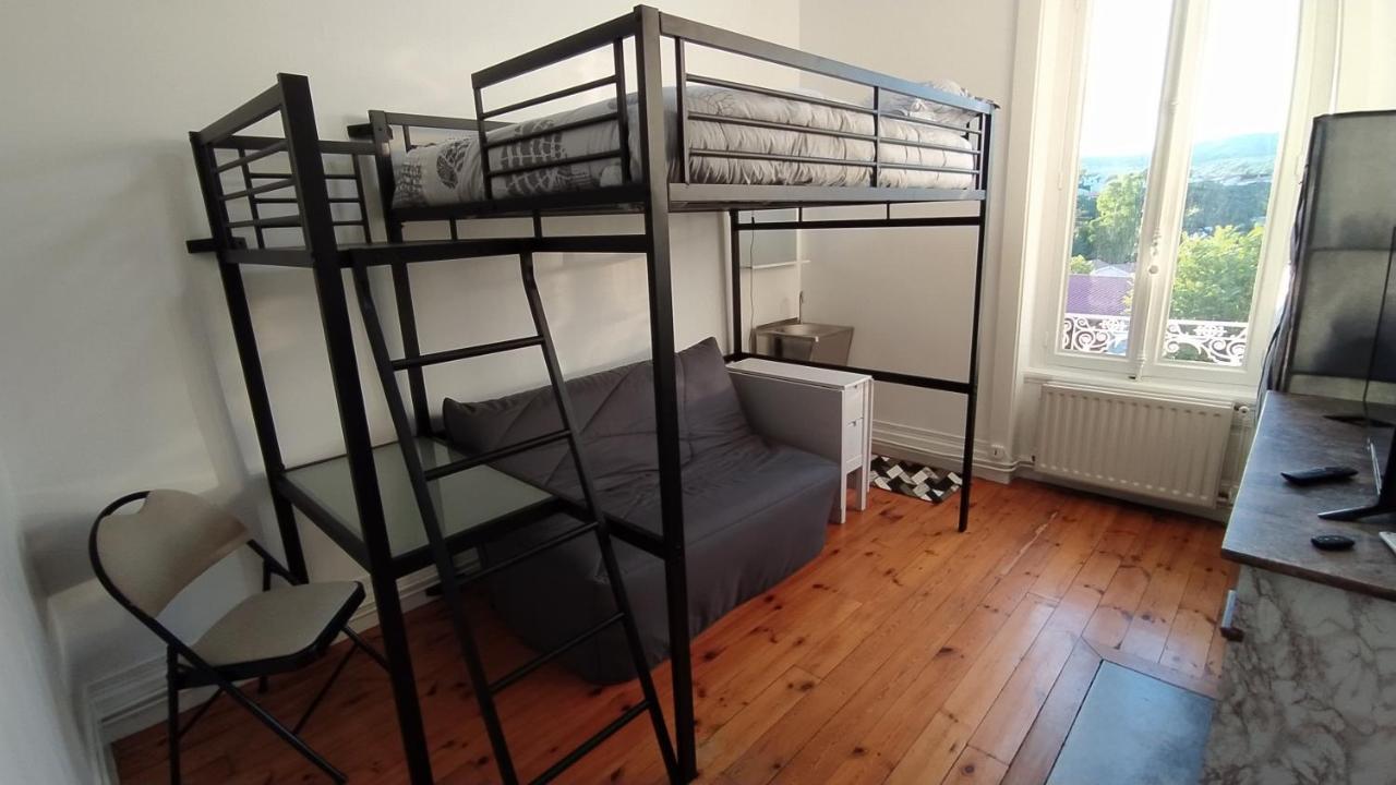 Bed and Breakfast La Batisse De Saint-Chamond Exterior foto