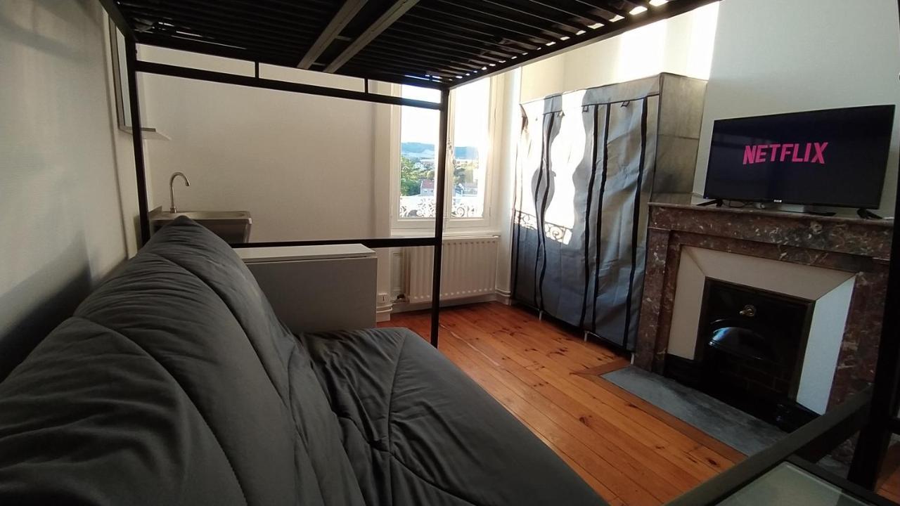 Bed and Breakfast La Batisse De Saint-Chamond Exterior foto
