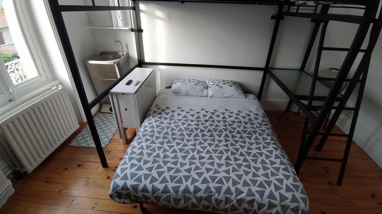 Bed and Breakfast La Batisse De Saint-Chamond Exterior foto